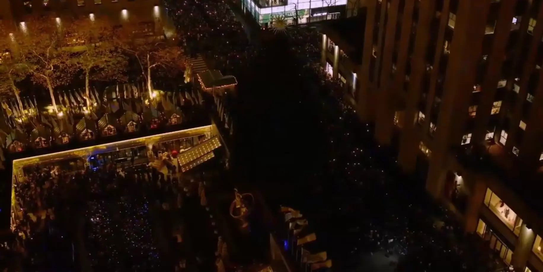 the rockefeller center christmas tree