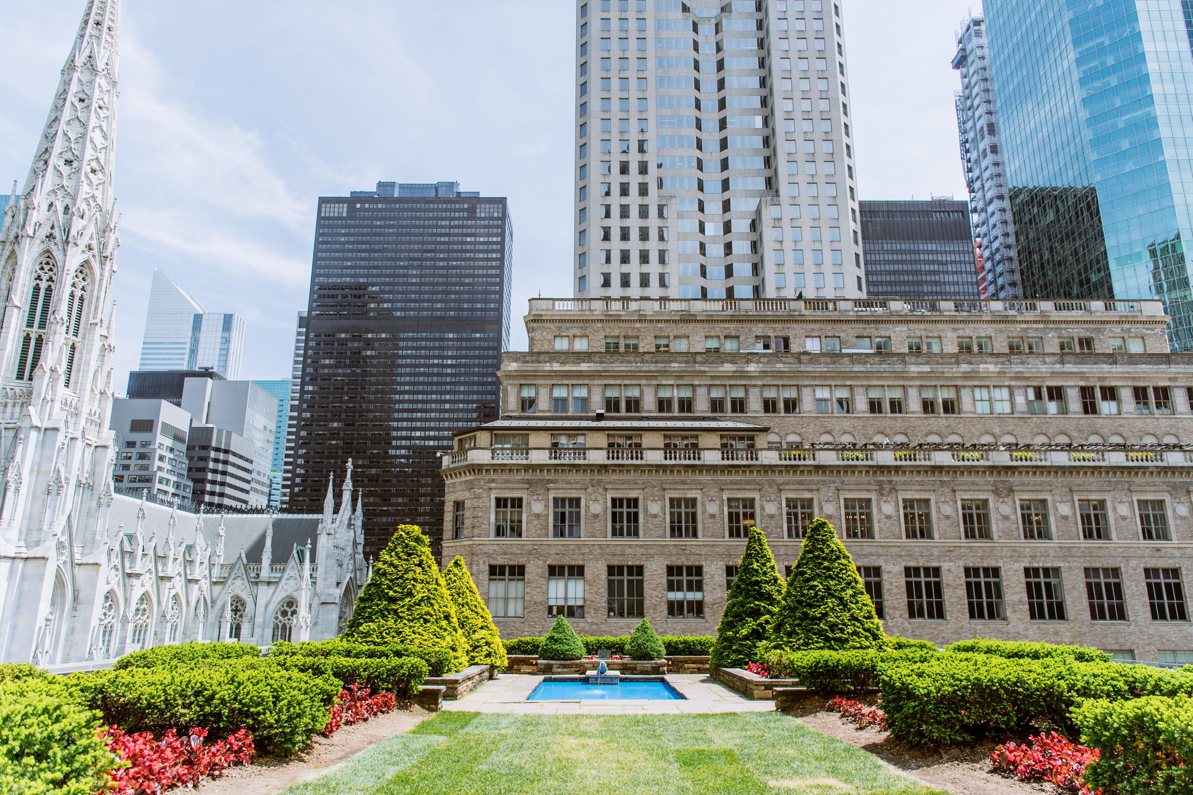 rooftop garden at rockefeller center