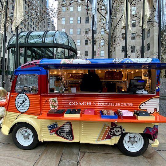 Coach Holiday Truck