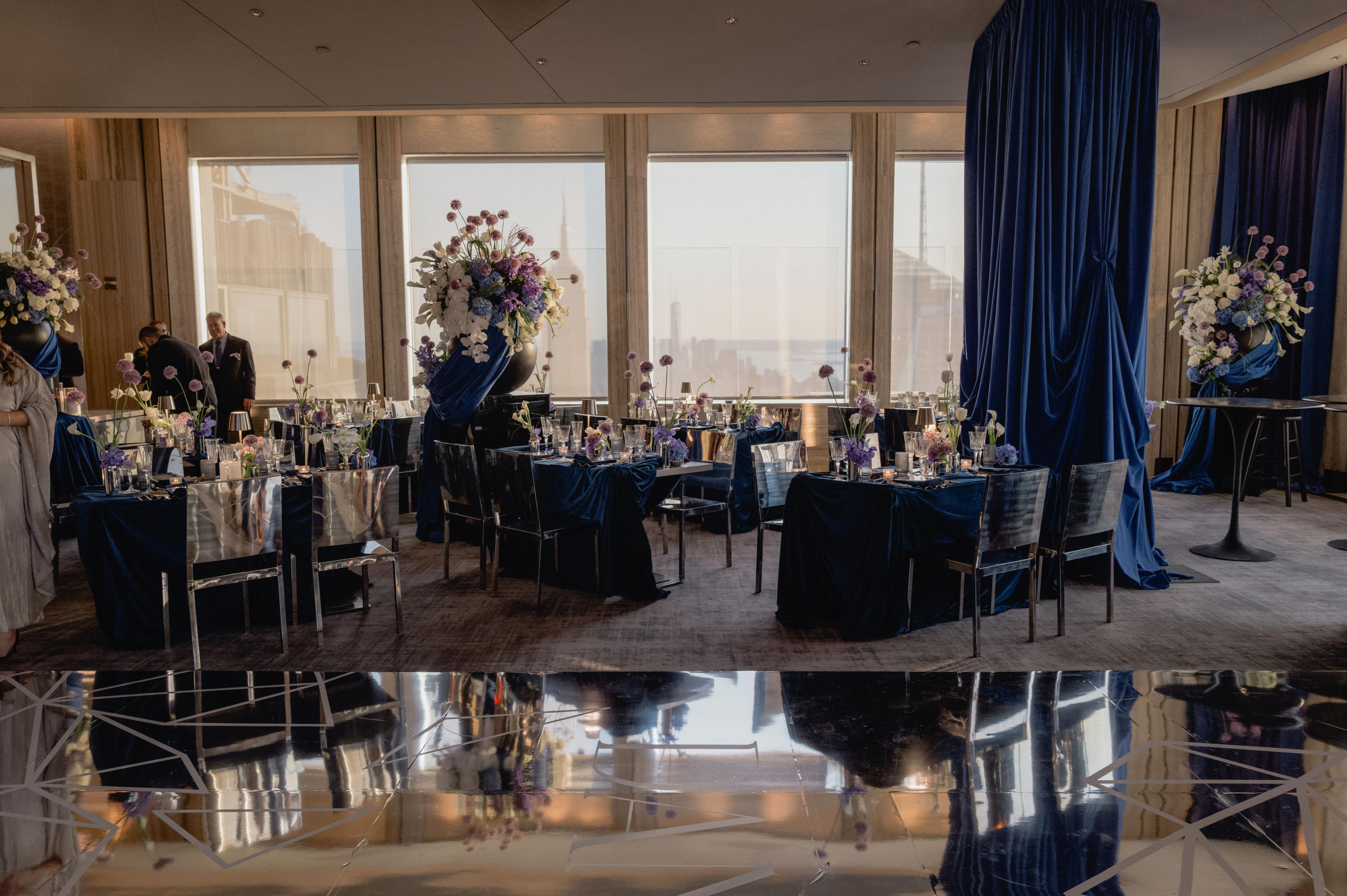 Tablet set for private events