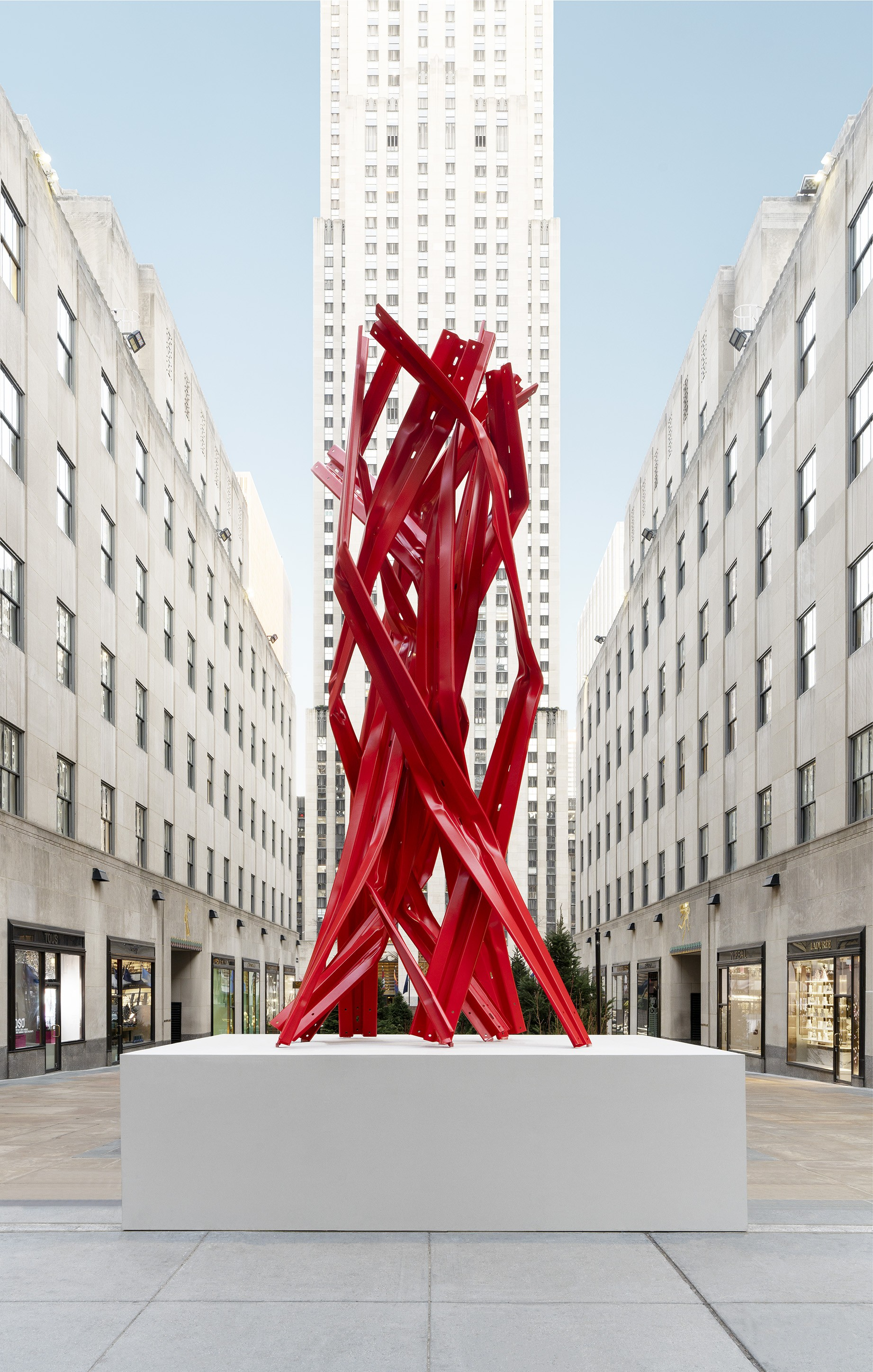Bettina Pousttchi, Vertical Highways V01, 2023, Installation view, Central Train Station Berlin, Berlin,