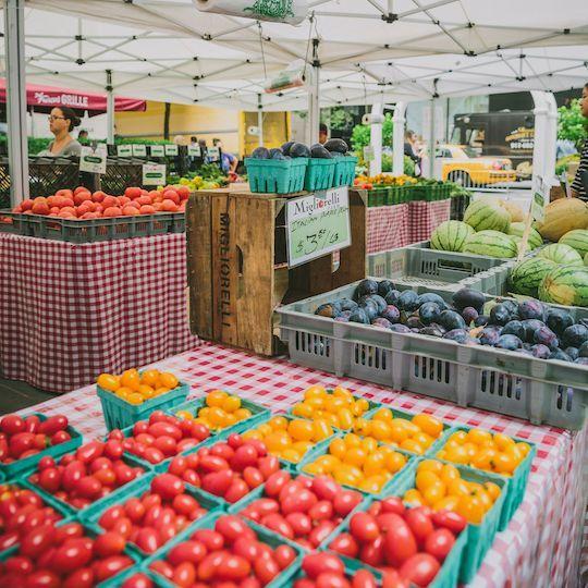 Farmer's market on Rockefeller Plaza
