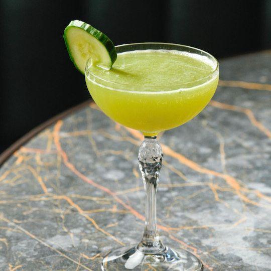 The Green River cocktail from Pebble Bar at Rockefeller Center