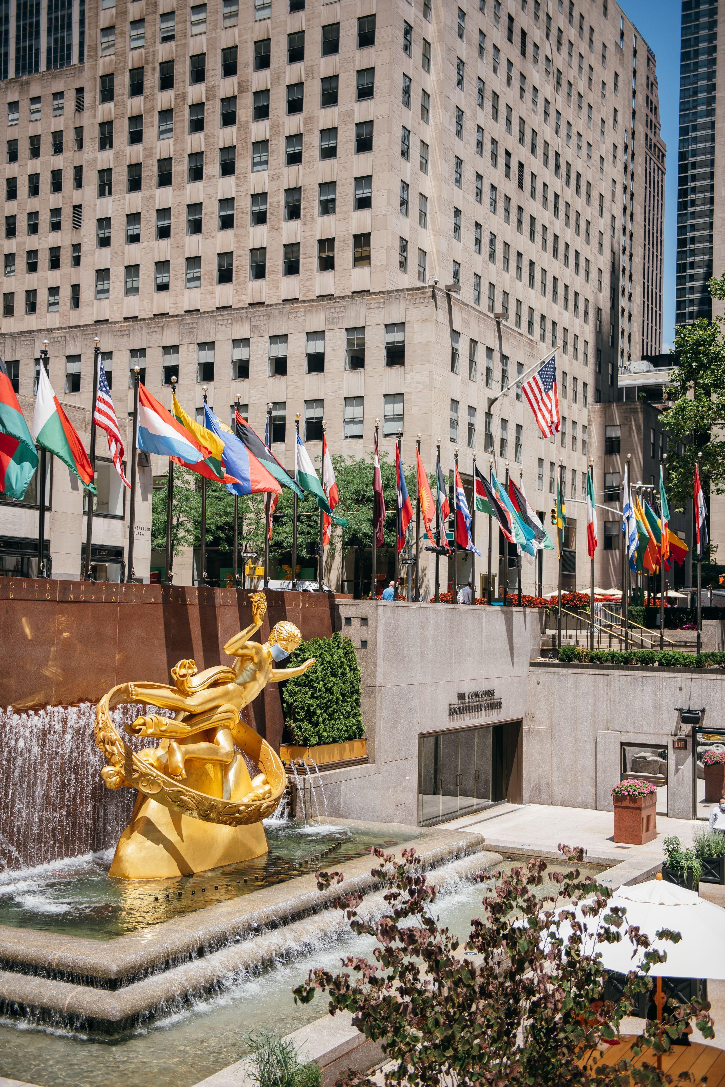 Image of prometheus in the sunken plaza in the summer
