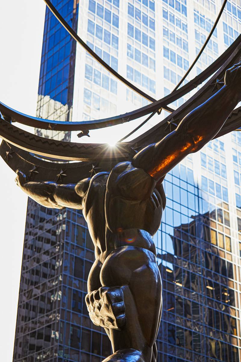 Zeus sculpture at the entrance of Rockefeller Center